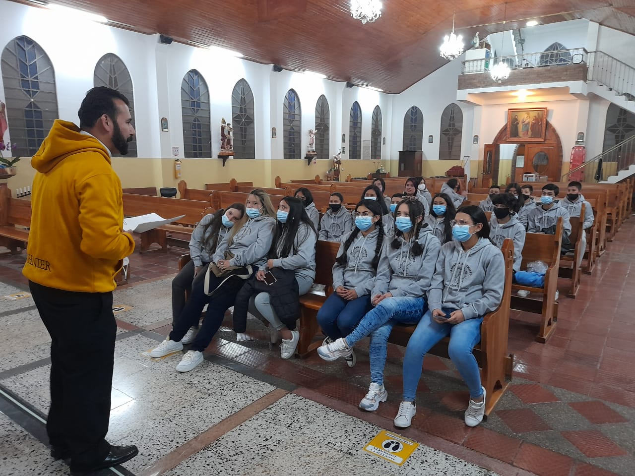 Grupo Juvenil