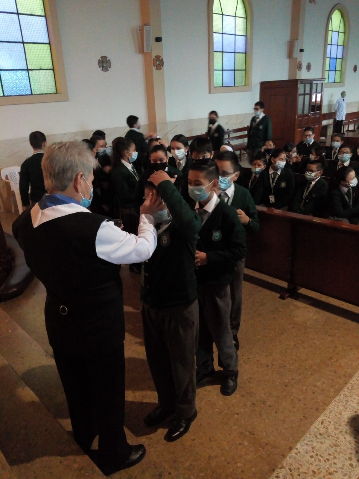 Imposición de Ceniza al Colegio Cofraternidad de San Fernando.