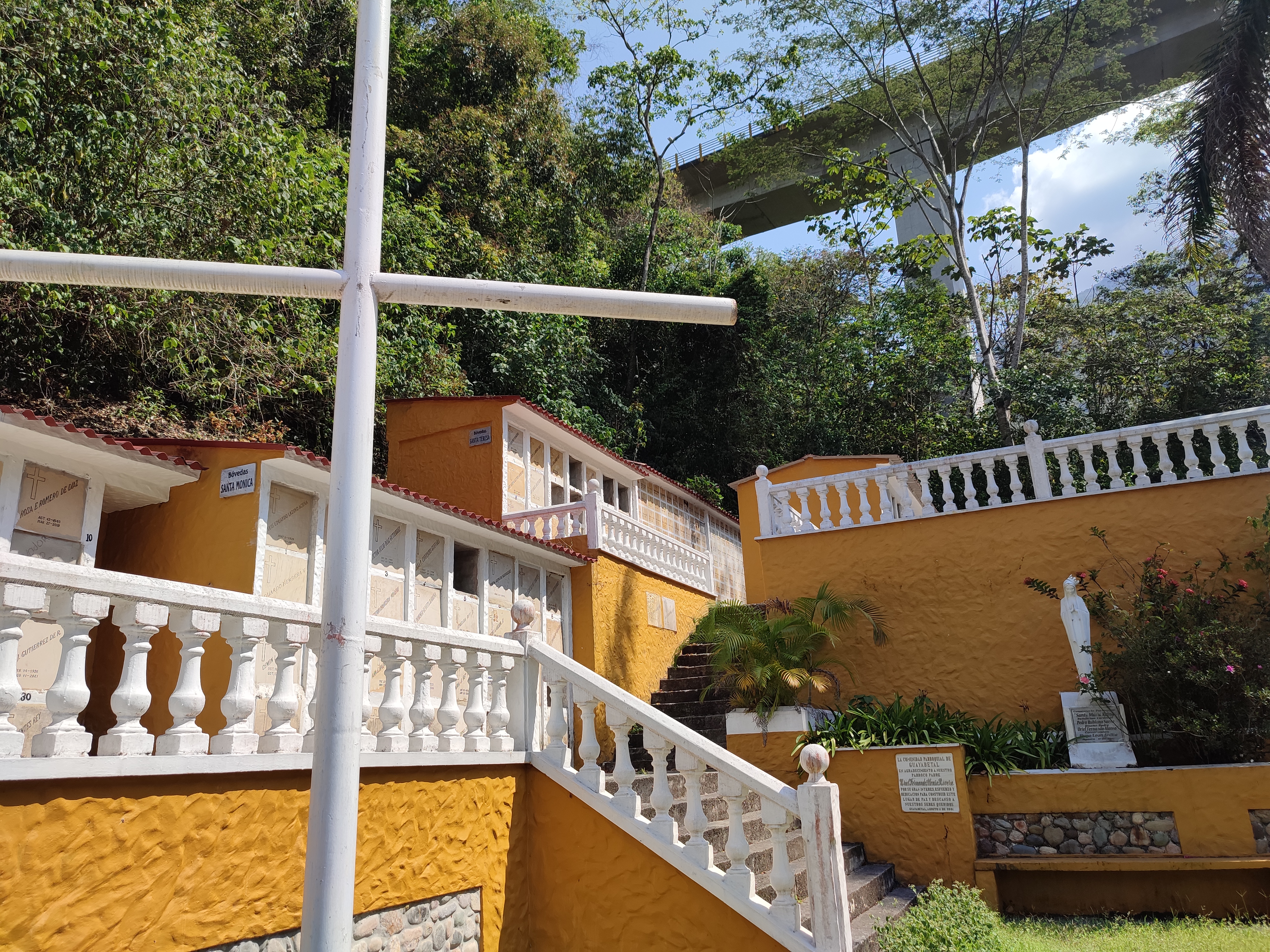 CEMENTERIO (3) 