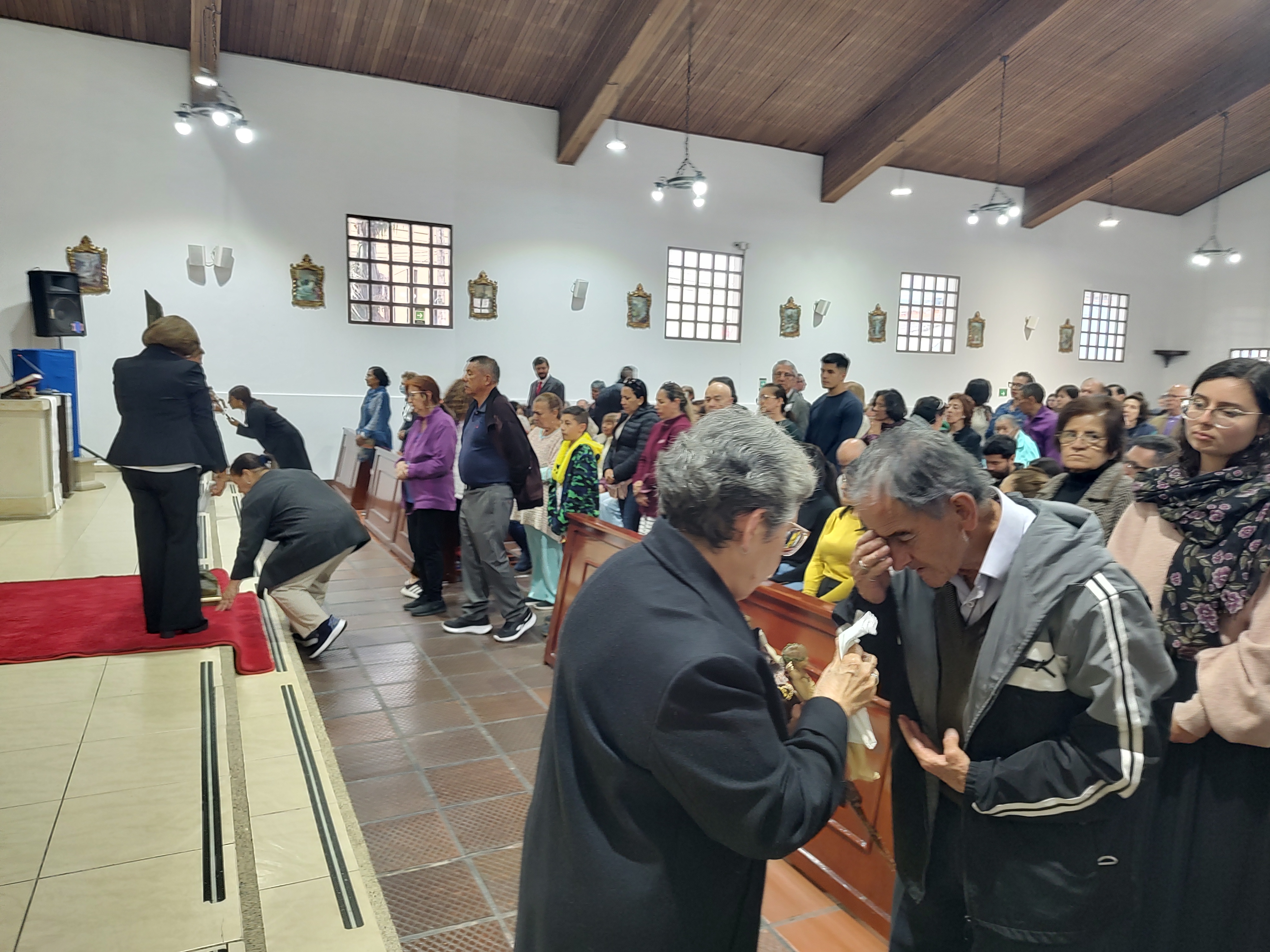 adoración de la cruz