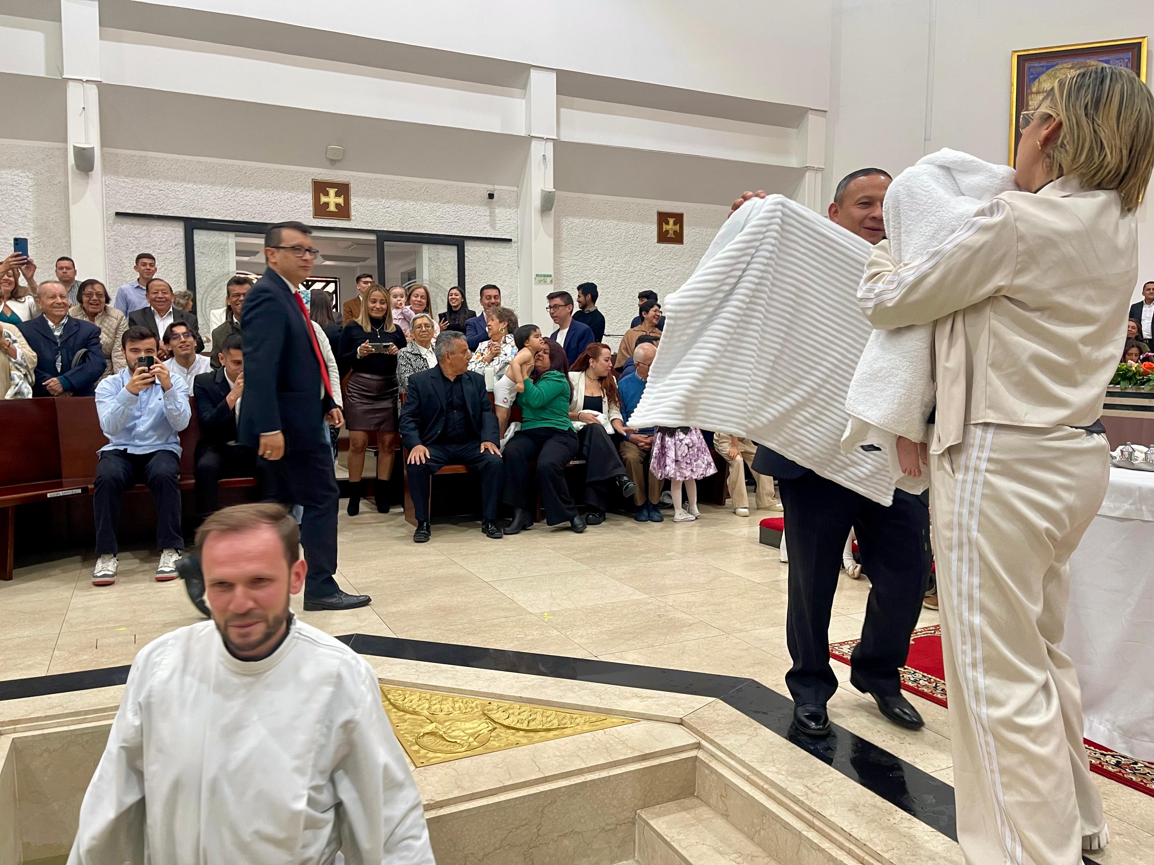 Bautismo por inmersión 1207 5