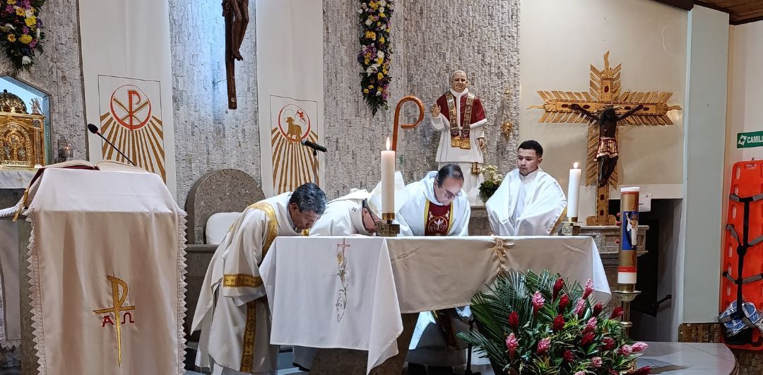Eucaristía con el señor Cardenal