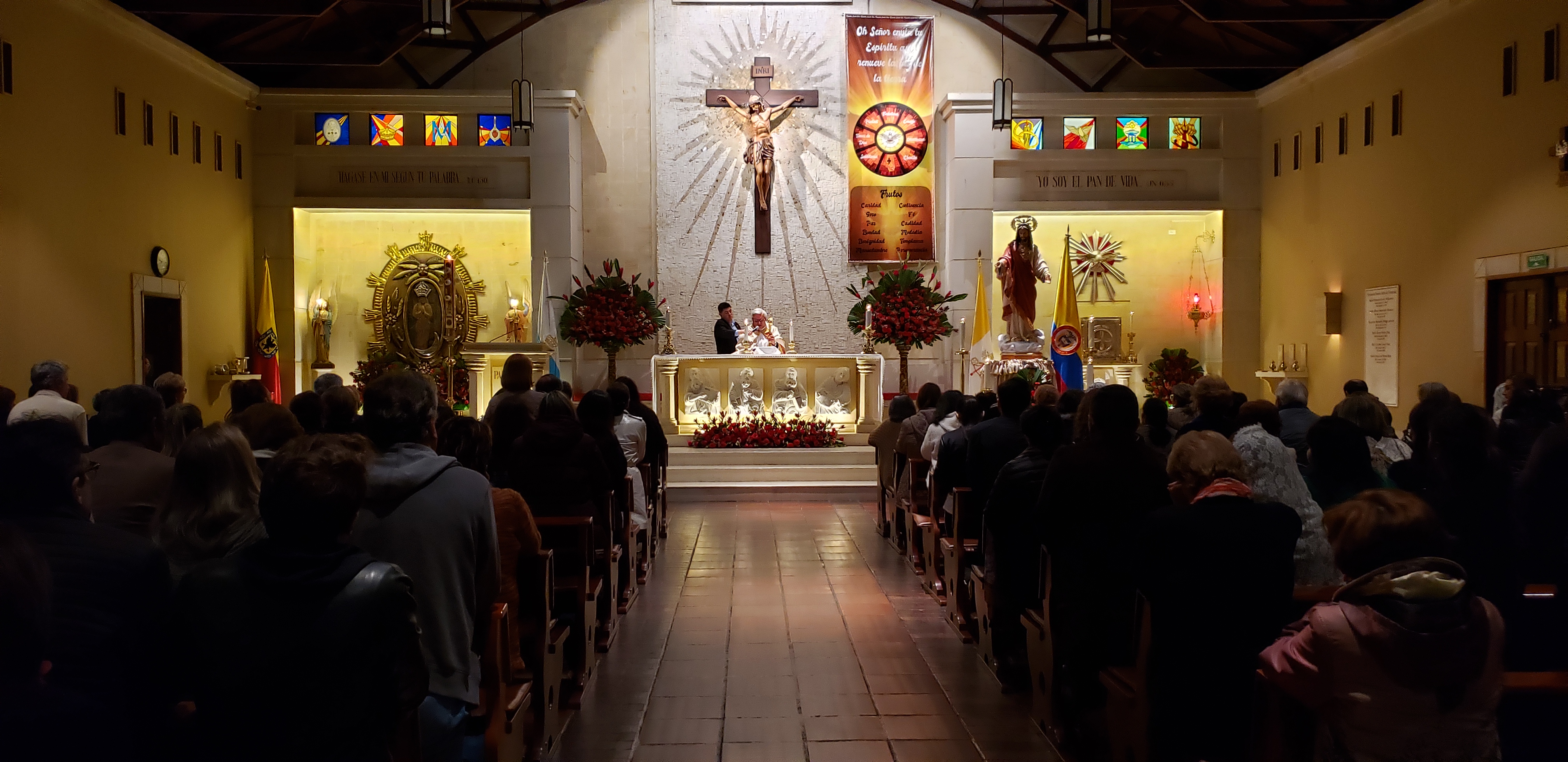 Conoces los dones del Espíritu Santo? (Imágenes del 2019) | Arquidiócesis  de Bogotá