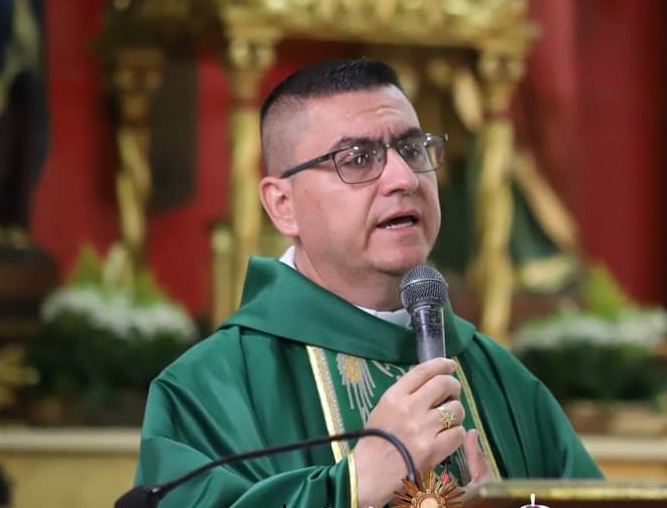 padre JOSE ROBINSON SILVA OROZCO, C.M.