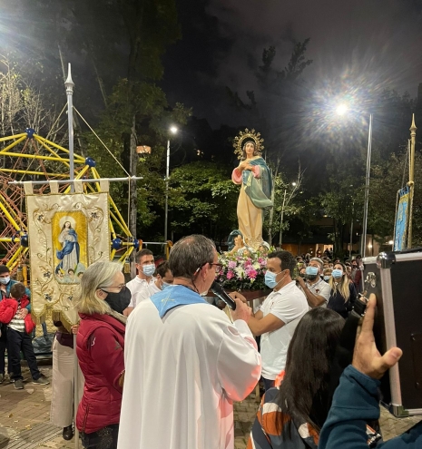 Procesión Virgen 6